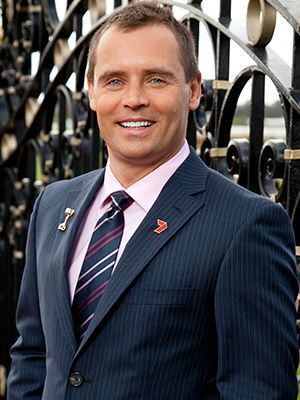 Simon Marshall